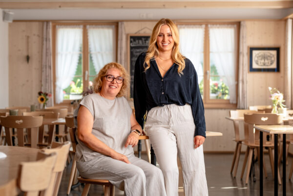 Jasmin und Marianne Brühwiler vom Sternen in Sternenberg