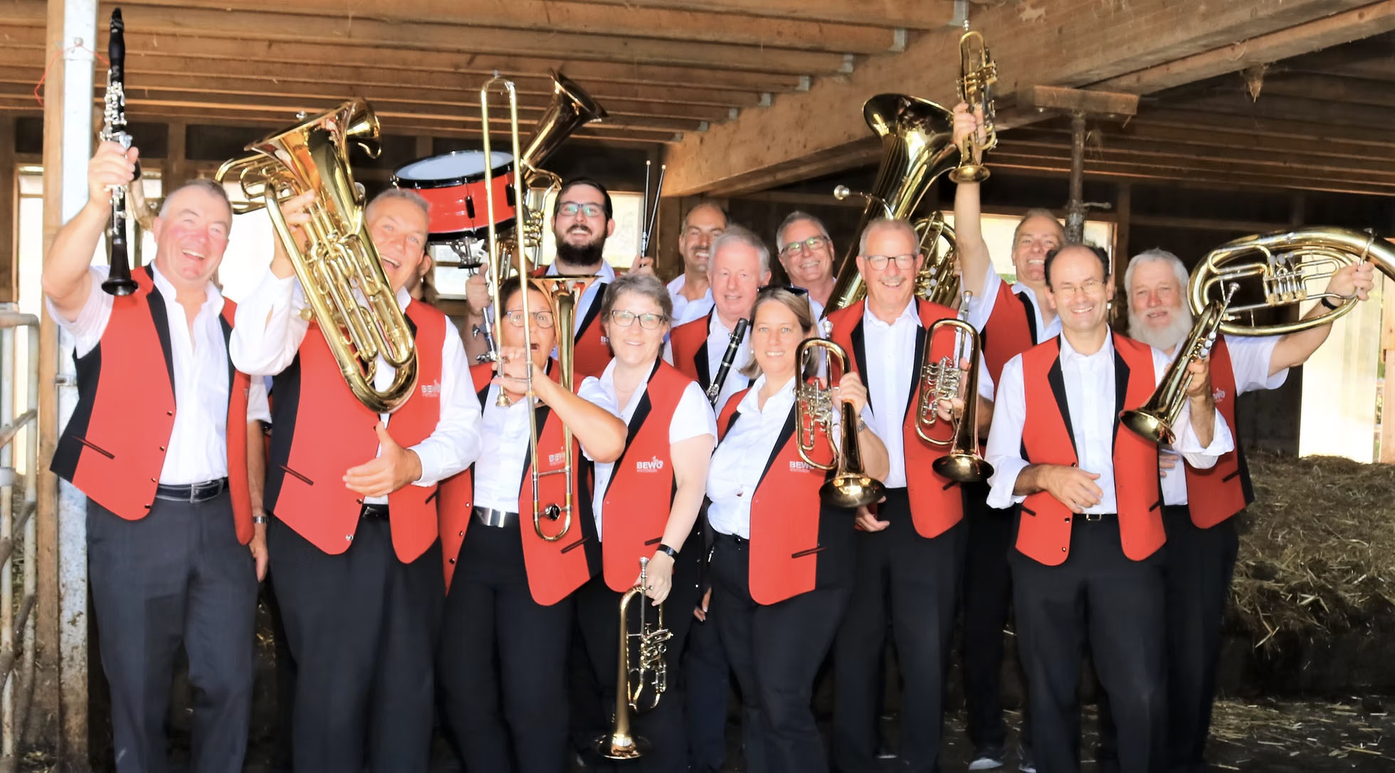 Platzkonzert mit der BEWO beim Sternen Sternenberg